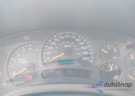 2003 Chevrolet Silverado 2500Hd z USA, uszkodzony, nr VIN 1GCHC29U93E198810